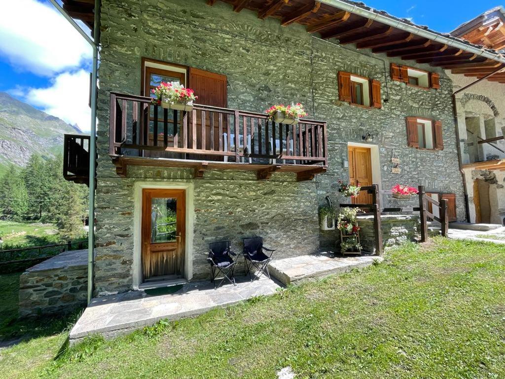 Apartament Bouque Georgeoline Rhêmes-Notre-Dame Zewnętrze zdjęcie